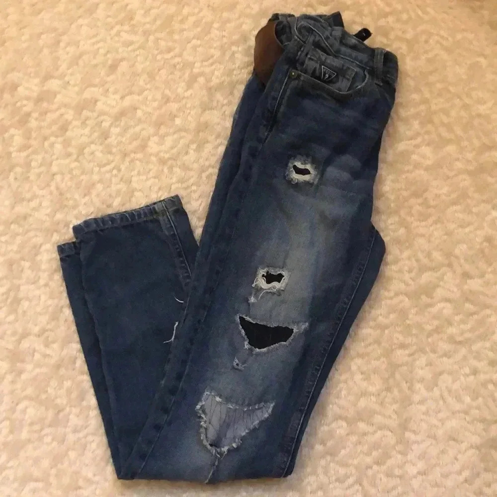 Boys Guess Jeans - Picture 7 of 9